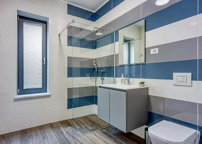 Nada For 8 Persons In Istria With 55 M2 Pool, Wellness & Free Bikes Kringa